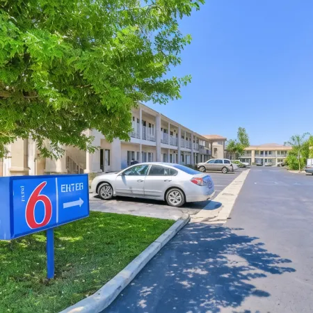 Motel 6 Menifee, CA