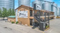 Hansen Inn and Cabins