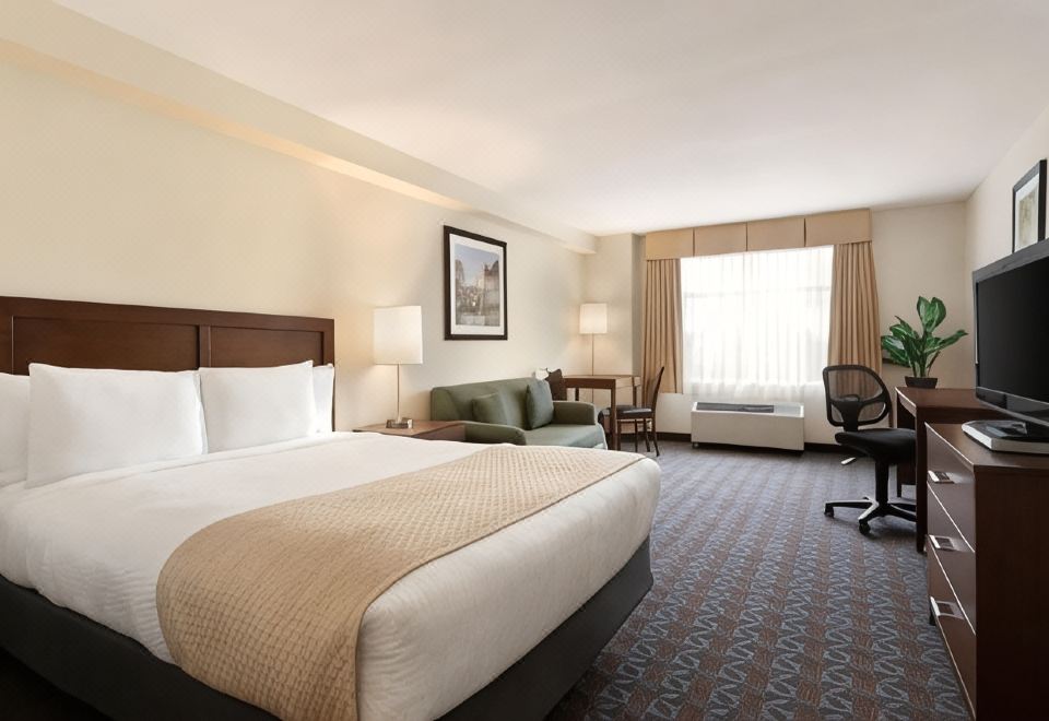 Days Inn by Wyndham Ottawa Airport - Hizvo