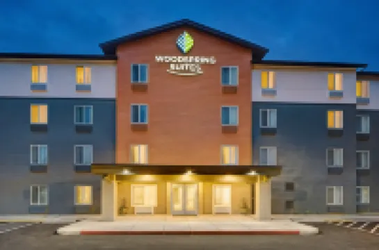 วูดสปริงสวีทส์ ซีแอตเทิล เอเวอเร็ตต์