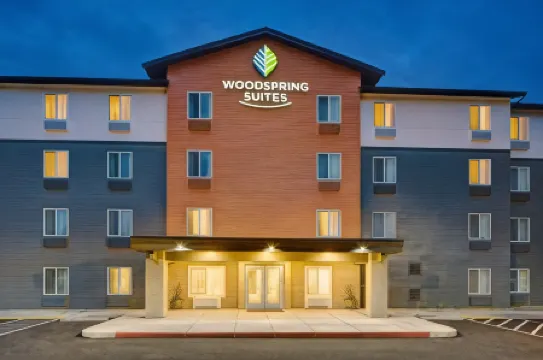 WoodSpring Suites Seattle Everett