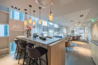 烏得勒支中央車站皇冠假日飯店