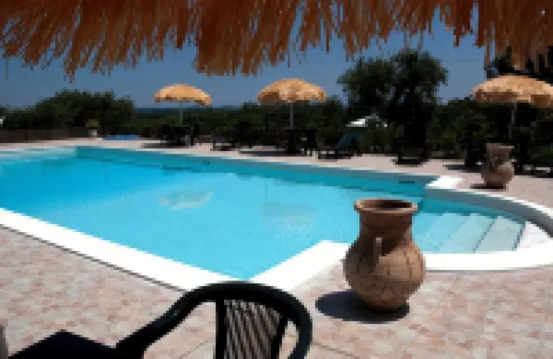 L'Isola Felice e Trulli Sotto le Stelle