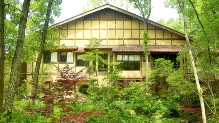 Ryokan Nushiya Отели в г. Гоцу