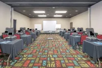 Wyndham Garden Midland