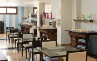 Hotel Balneario Areatza Nº 01224 - breakfast