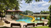 Palm Meadows Resort - familiares