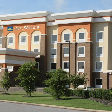 Best Western Plus Goodman Inn  Suites