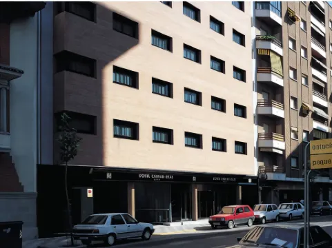 NH雷阿爾城酒店