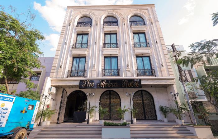 โรงแรม เดอะ มีรา