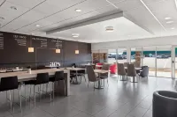 Best Western Plus Ogallala Inn - breakfast