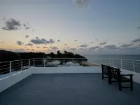 Casa Dumai OceanVilla Nakijin - Pensions