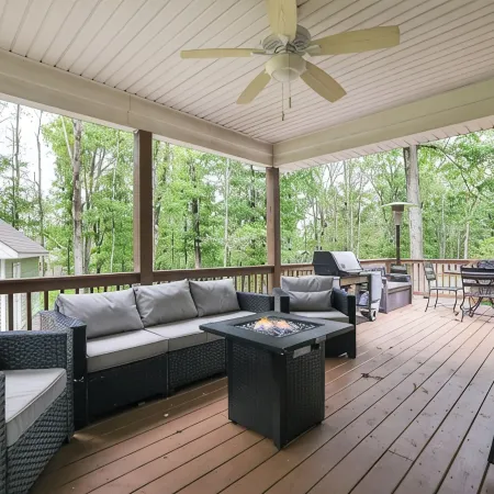 Fabulous 4-bedroom house with AC in Lackawaxen