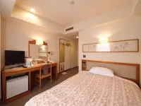 Hotel Crown Hills Niigata Hotels near Sekiyahama Beach
