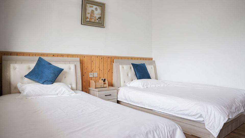 Qingyun Zhuyin Hostel