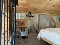 Quiet 2-bedroom country cabin with scenic views 3 miles from Norwich NY.
