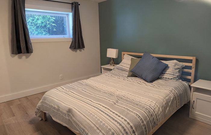 Come On Inn-recently renovated basement suite.