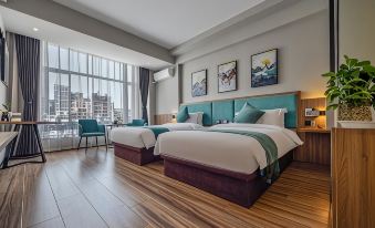 Kaiyuan Liju Hotel (Dalian Railway Station Zhongshan Square Subway Station Branch)