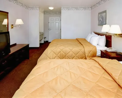Merced Hotel - Gateway to Yosemite Photos