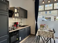 10 min walk to the center, 47m2,Netflix& all amenities! - 2-نجوم