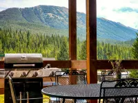 Luxury Yellowstone Chalet - Mountain Views With Jacuzzi & Sauna! - Wifi