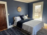 CRAFTSMAN’sUPSTAIRS! 3 bd rm w/impressive attic!