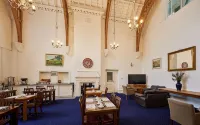 Saltburn House Hotel - 2-Star