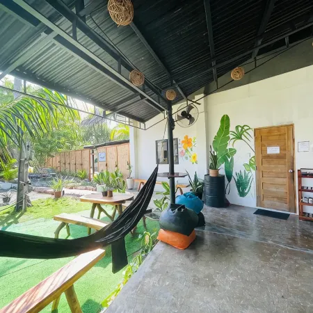 MAAYONG HOSTEL