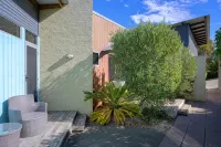 Coastal Escape - 2-Star