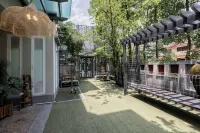 42Pax: 13BR Thai Villa | Luxury Vacation @ PJ โรงแรมใน