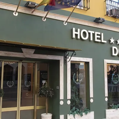 Hotel Don Paco Отели рядом с достопримечательностью «Сады Пикассо»