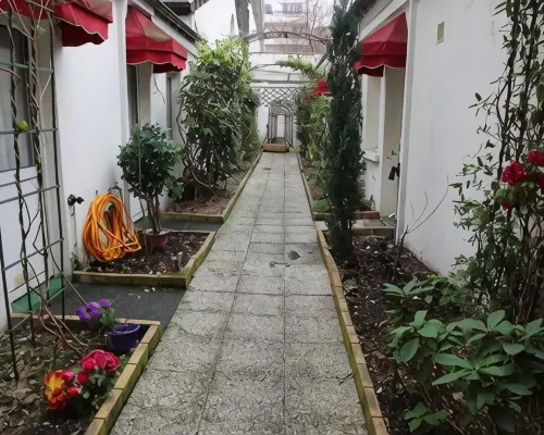 Hôtel Princesse Isabelle Hotels in Puteaux
