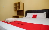 RedDoorz near Taman Pantai Alam Indah Tegal - 2-Star
