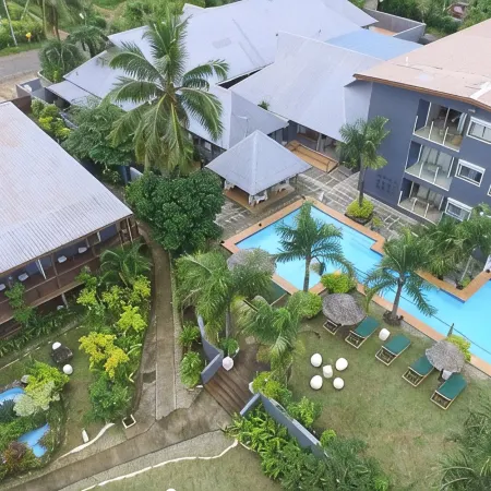 Coconut Palms Resort & Diamond Casino