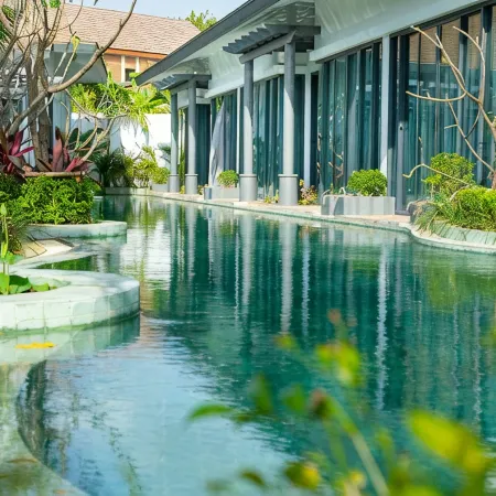 Tajh Pool Villa Отели рядом с достопримечательностью «Ват-Чалонг»