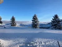 Old Chief Bunkhouse - ranch with views of Chief Mountain - 3 étoiles