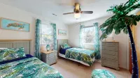 Feeling Frisco - 4-bedroom house in the OBX just steps to the beach. - 3-Star