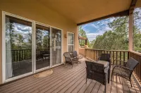 Family Friendly House!  Great Mountain Views!   Sleeps 14 - Mountain view