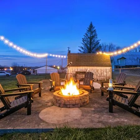 Cozy 3 Bedroom Home Just Minutes from NRG Featuring a Fire Pit/Indoor Hot Tub