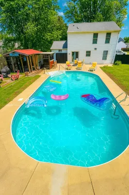 Quiet Getaway with pool and full of amenity backyard!