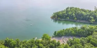 Home 0.2 miles from boat ramp with game room!