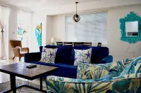 Luxury Waterfront 1/1 with Pool and Gym