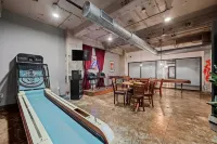 Loft in Downtown Dallas with Skyline Views - Condos
