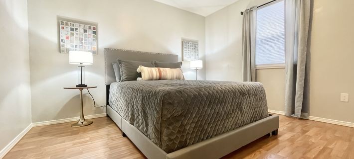 The Bella-922 Hotels in Howell County