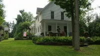 Lake Chautauqua Victorian - 2-Star