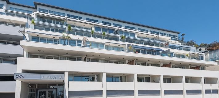 Magic Sunsets & Waterfront Views Apartment Hotels in Nelson