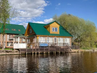 Domiki u Plyazha Отели в г. 