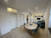 Modern apartment centrally located - 4-stjärniga