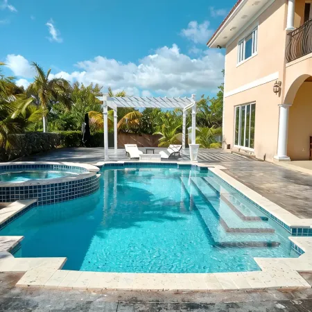 Beautiful Villa with Beach Access