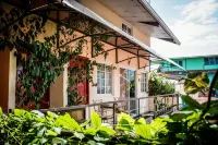 Sun Havens Apartments & Suites - Parkplatz